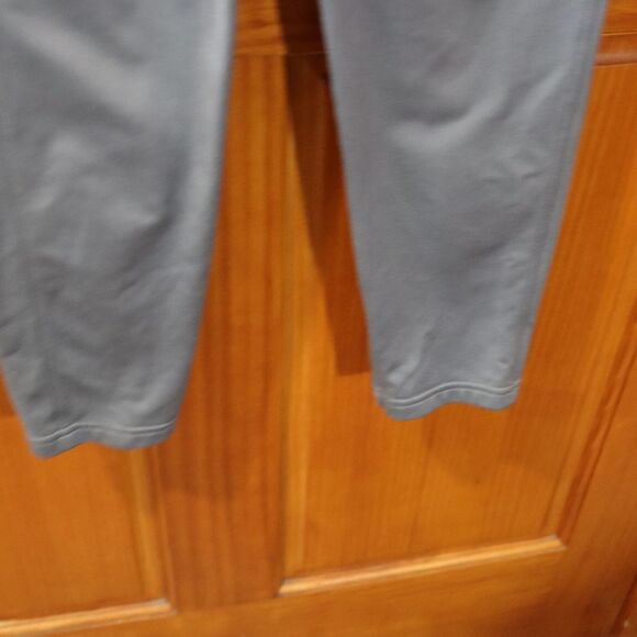 Under Armour Gray Jogger Sweatpants Youth XL Tapered Leg Elastic Waist - Picture 4 of 12